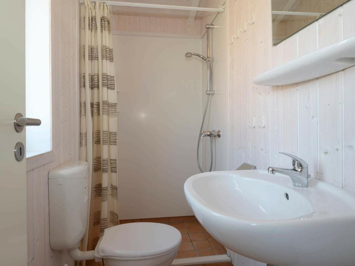 12 Person Holiday Home In Grömitz Buitenkant foto